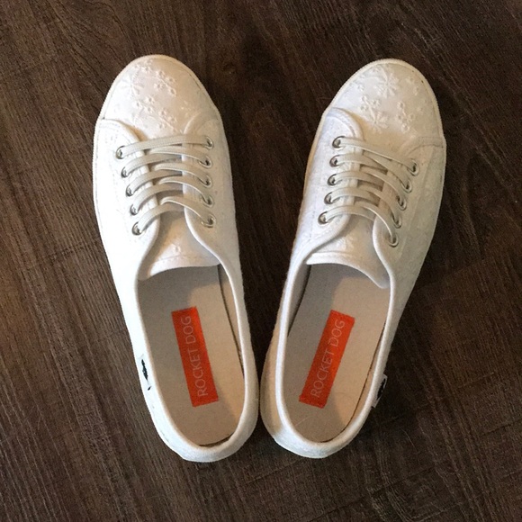 rocket dog white eyelet shoes